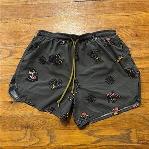 Men's Rabbit 4” Surf n’ Turf running and swim hybrid shorts size small EUC